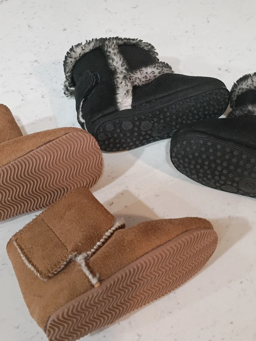 Baby Booties 2 Pair Set Brown & Black Size 4